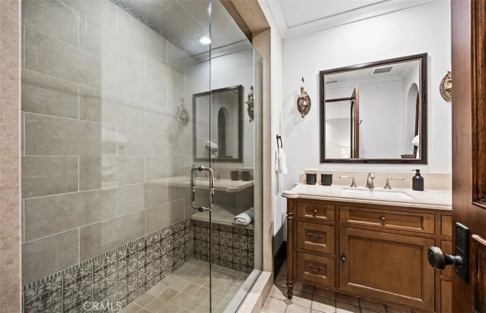 177 Shorecliff Road Corona del Mar, CA 92625