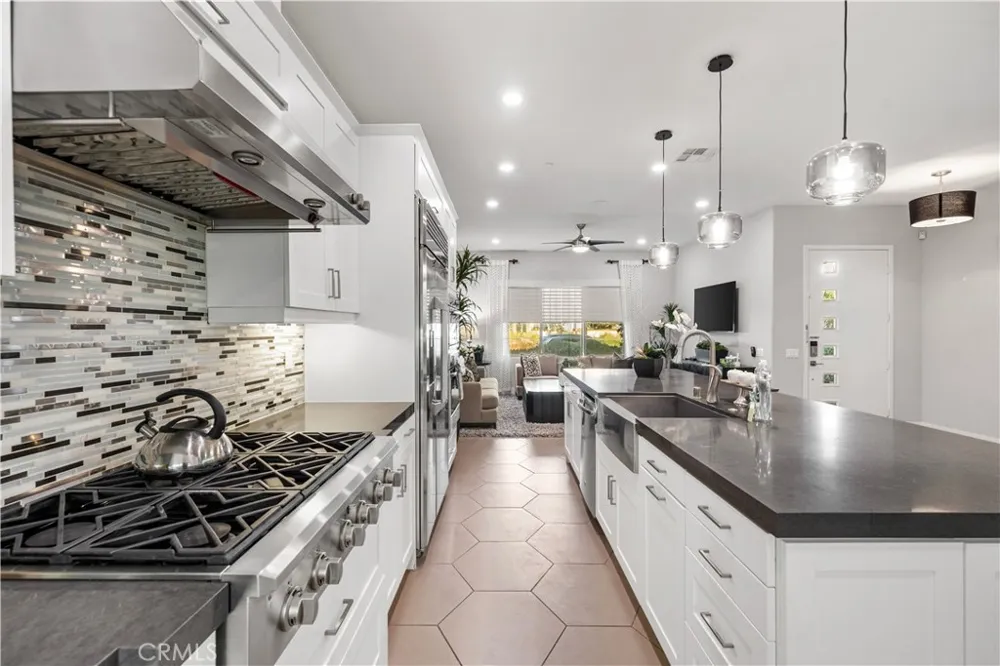 173 Terrapin Irvine, CA 92618