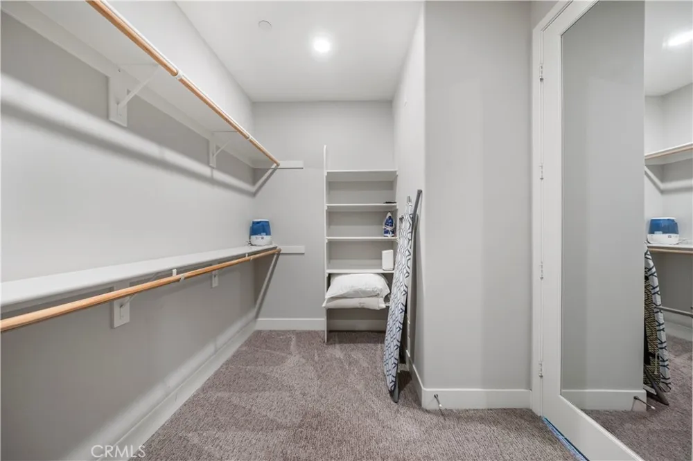173 Terrapin Irvine, CA 92618