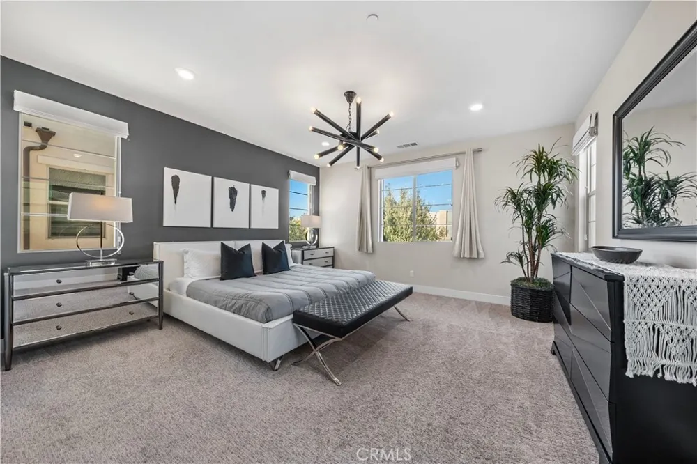 173 Terrapin Irvine, CA 92618
