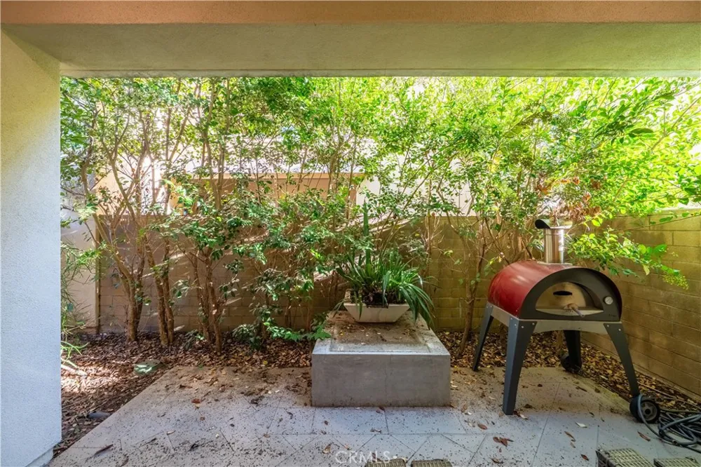 173 Terrapin Irvine, CA 92618