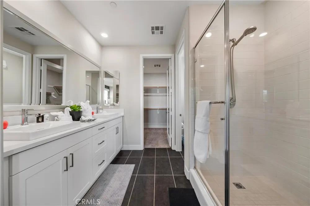 173 Terrapin Irvine, CA 92618