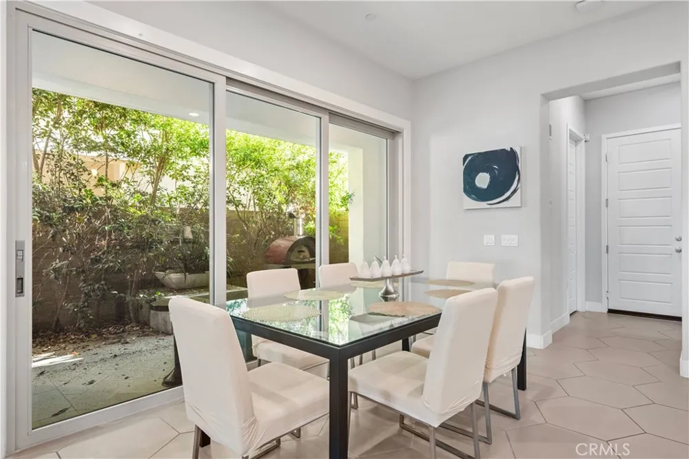 173 Terrapin Irvine, CA 92618