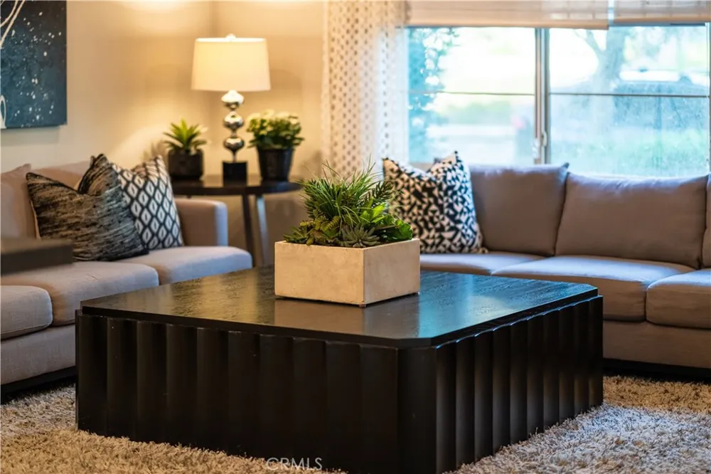 173 Terrapin Irvine, CA 92618