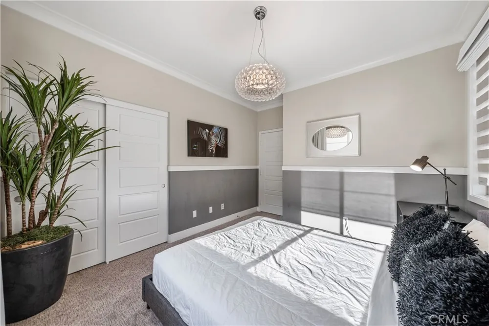173 Terrapin Irvine, CA 92618