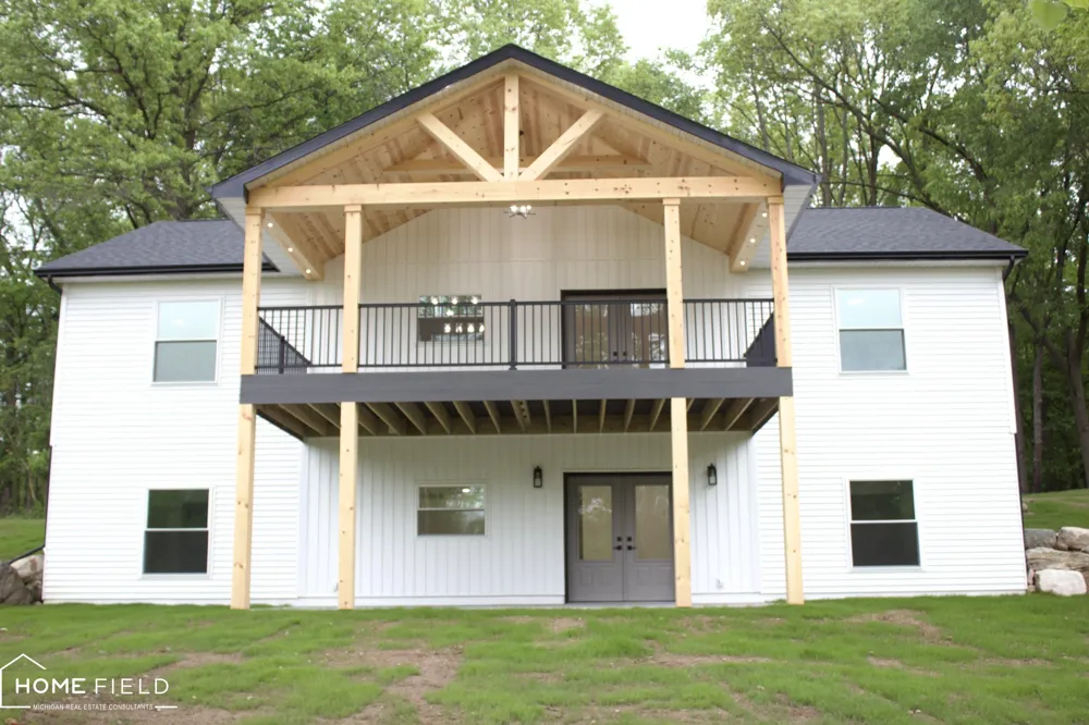 11175 S State Road Antrim Township, MI 48857