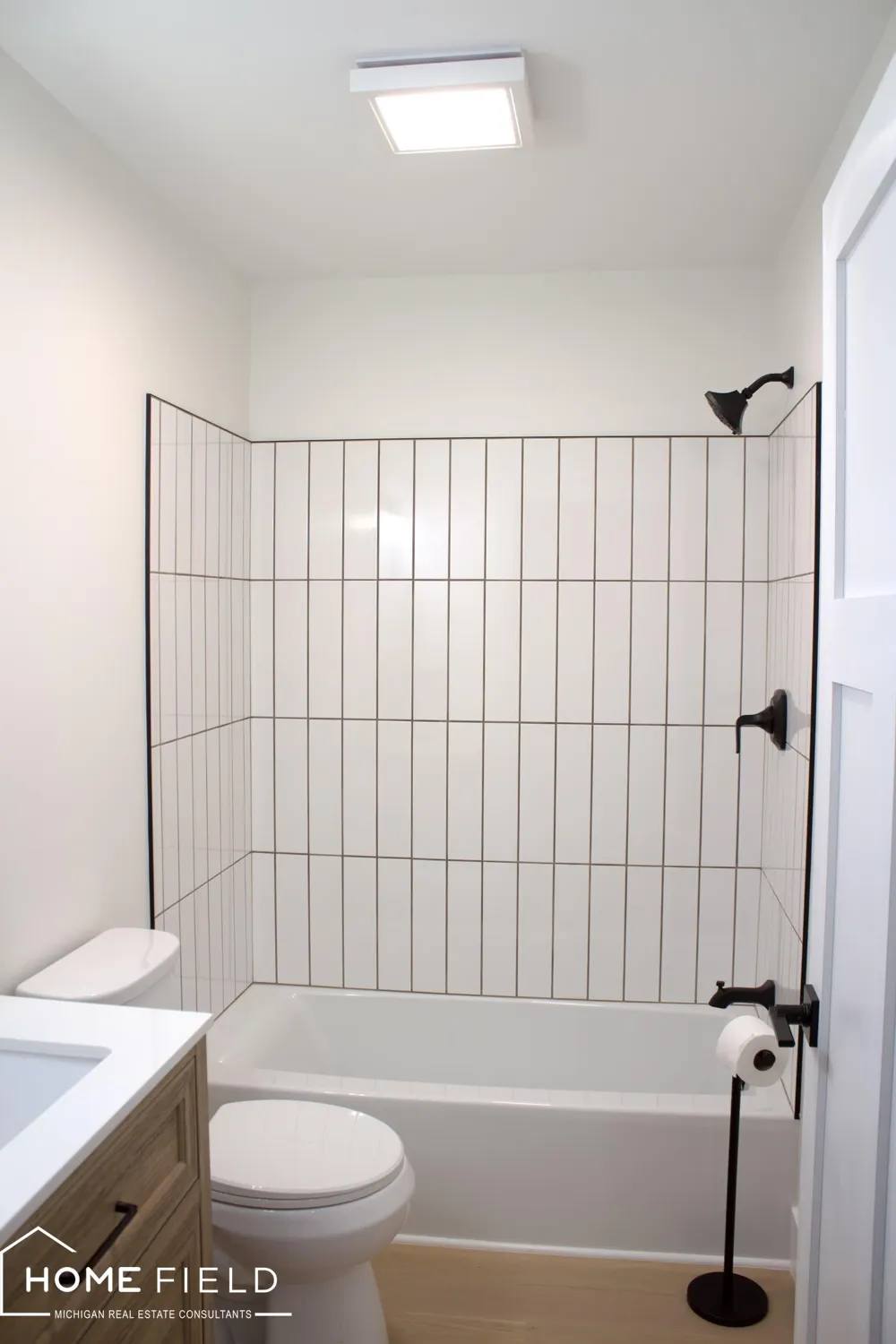 11175 S State Road Antrim Township, MI 48857