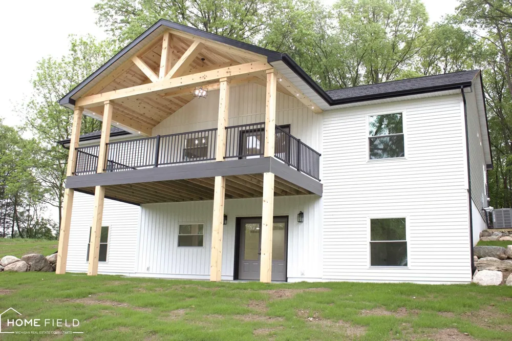 11175 S State Road Antrim Township, MI 48857