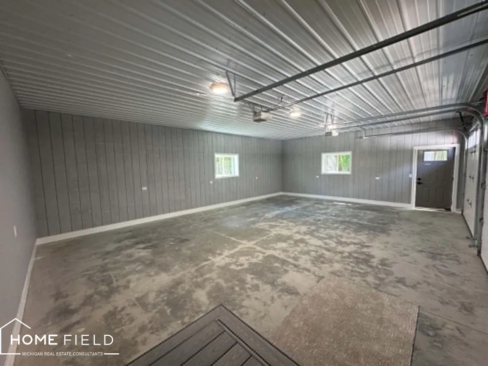 11175 S State Road Antrim Township, MI 48857