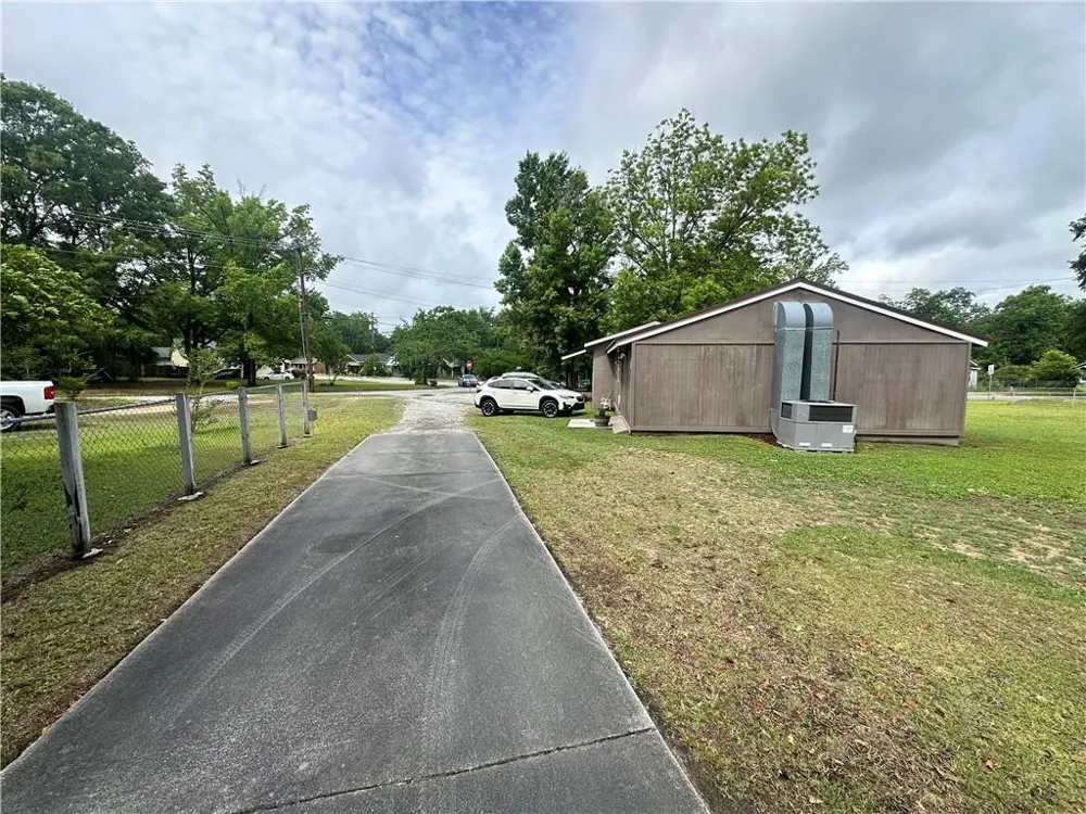 648 Ellington Avenue Thomson, GA 30824