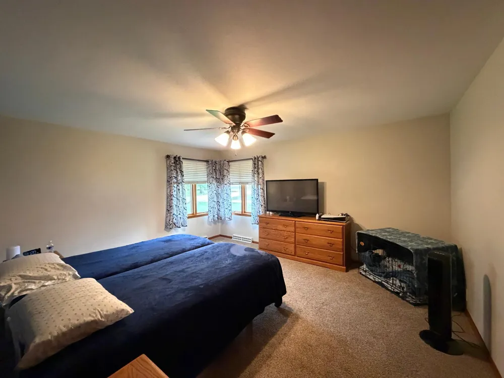 306 S Fairview Drive Luverne, MN 56156