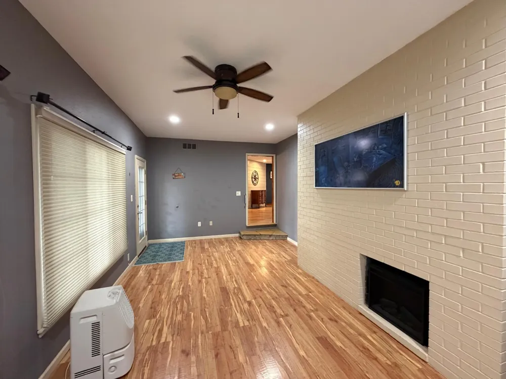 306 S Fairview Drive Luverne, MN 56156