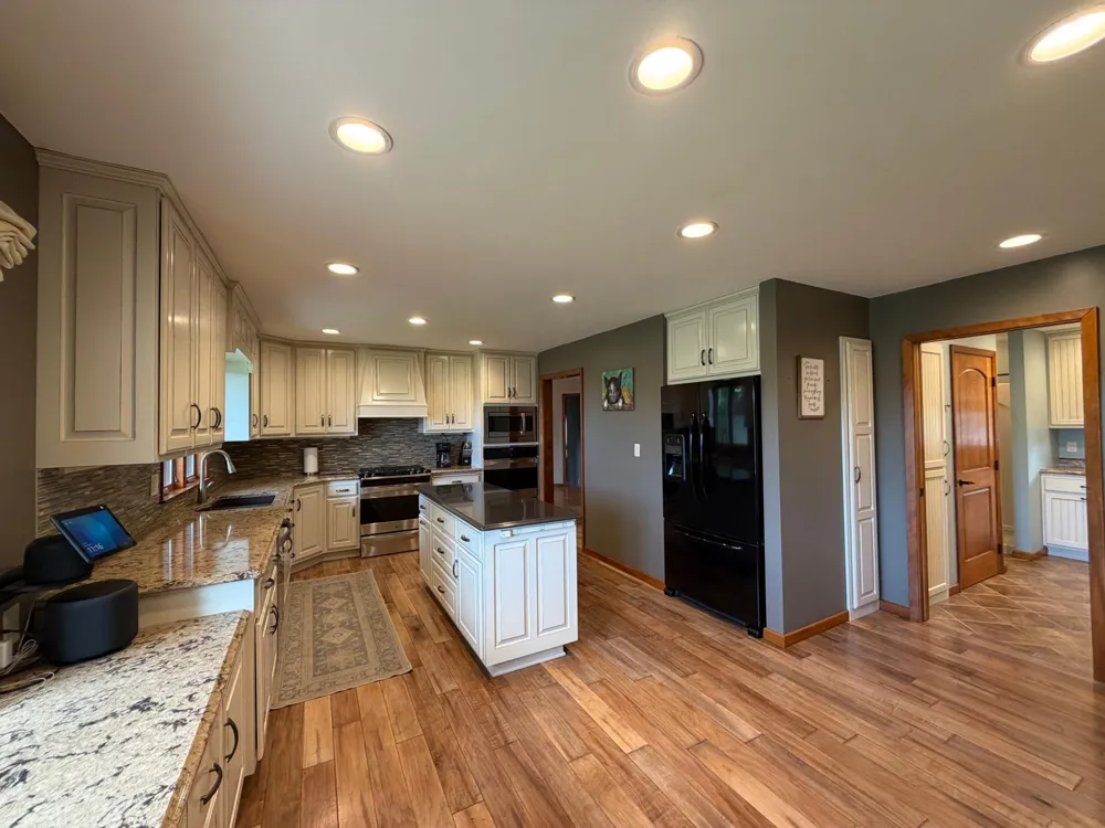 306 S Fairview Drive Luverne, MN 56156