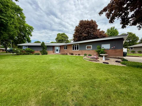 306 S Fairview Drive