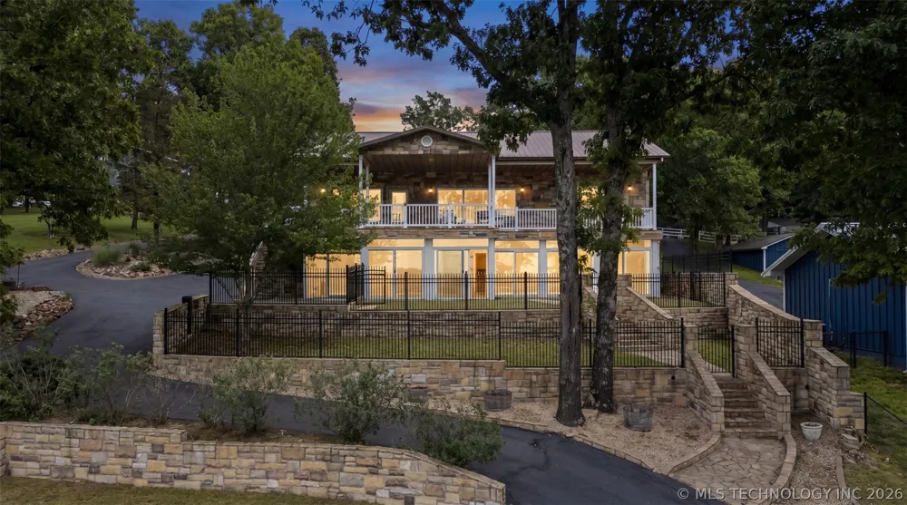 62194 E 246 LANE Grove, OK 74344