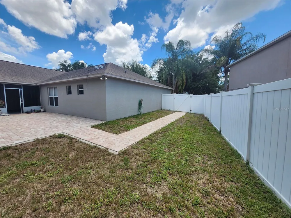 2200 EL MARRA DRIVE Ocoee, FL 34761