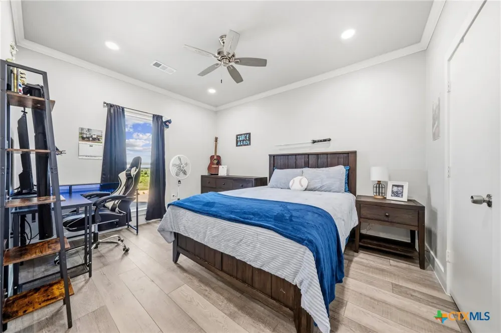 1227 Alexander Road Moody, TX 76557