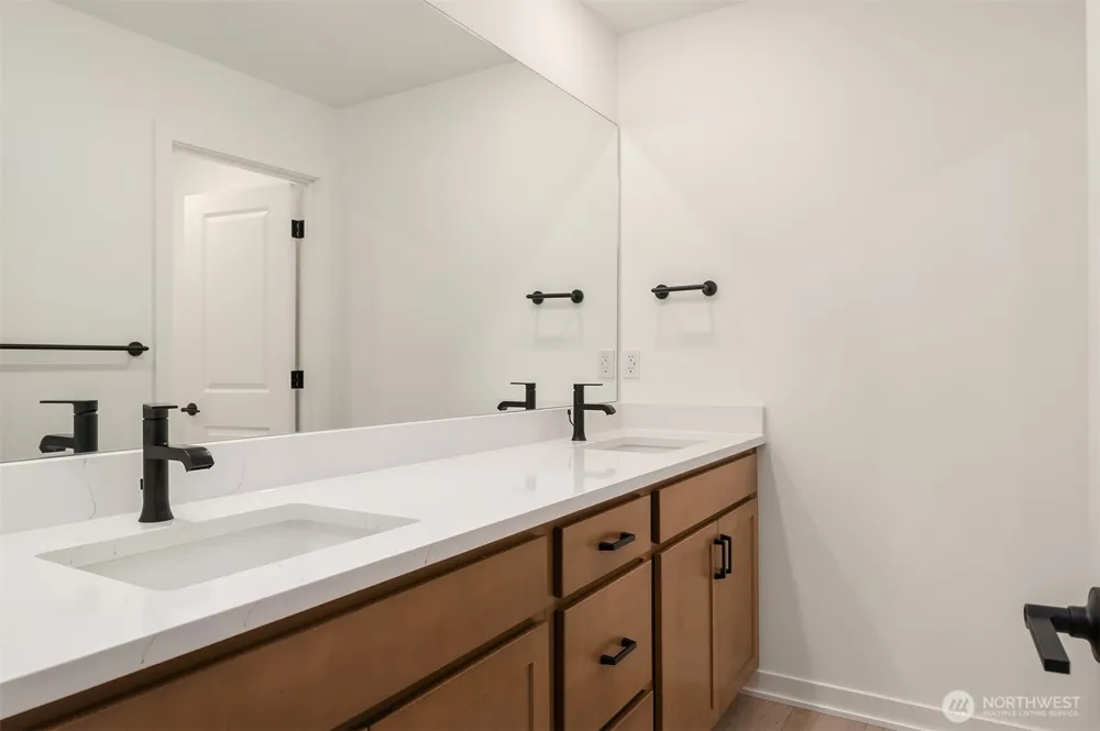 23314 Arbors Terrace Road NE #00401 Kingston, WA 98346