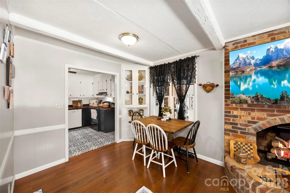 2829 Bettis Road Grover, NC 28073