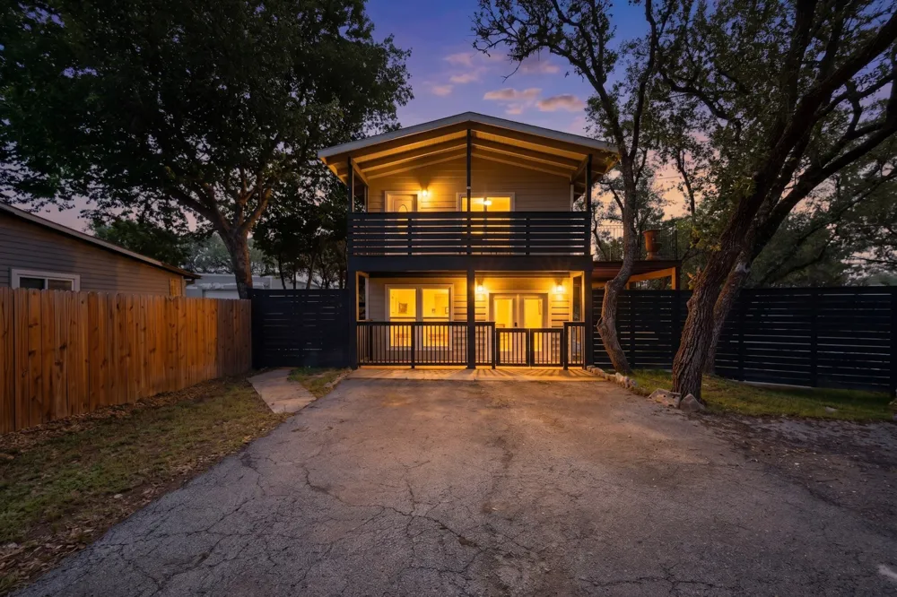 1070 Timberlane Drive Canyon Lake, TX 78133