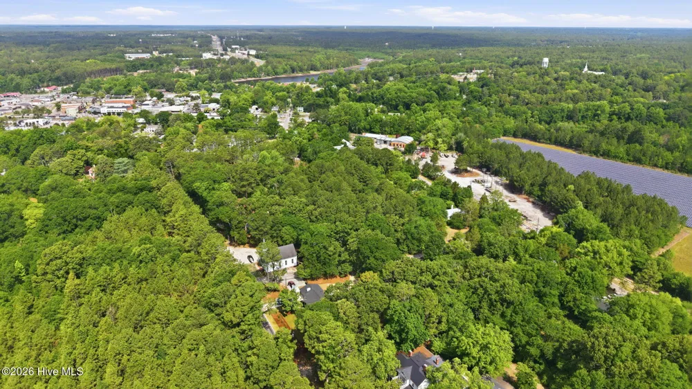 208 Blue Street Aberdeen, NC 28315