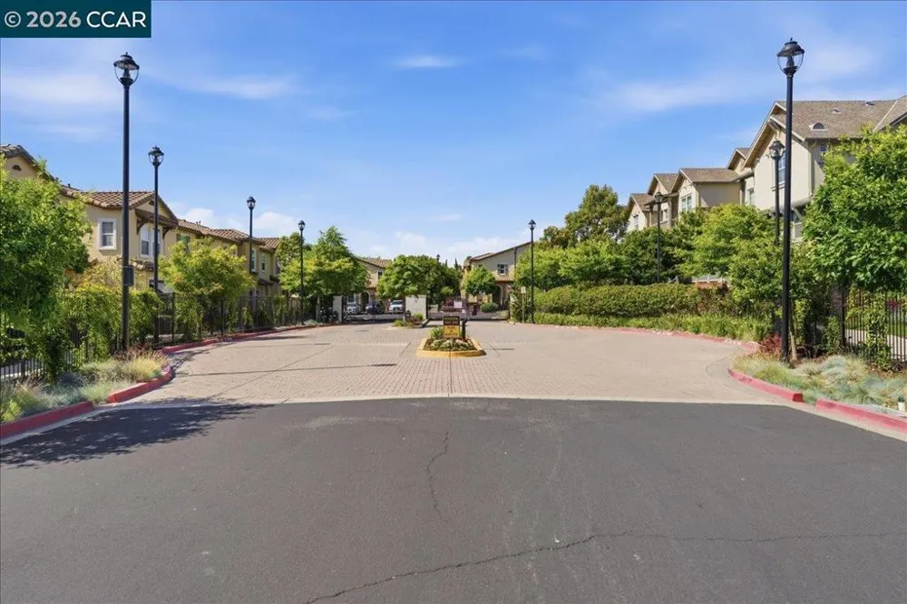 108 Serra Way San Pablo, CA 94806
