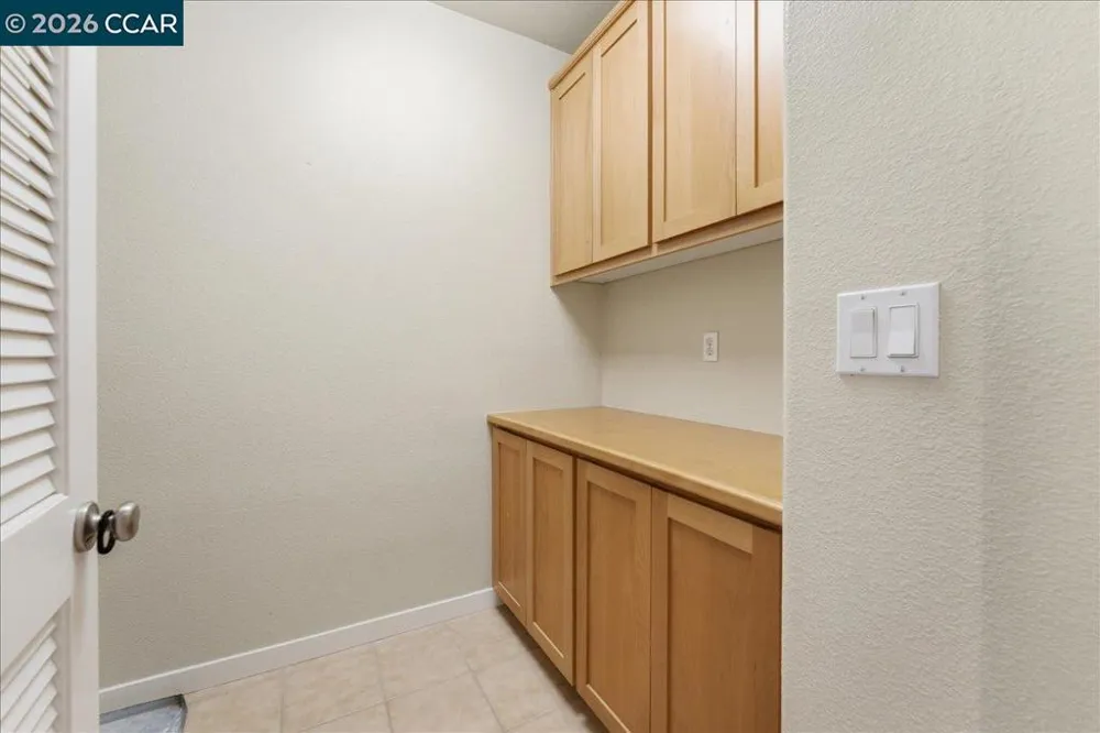 108 Serra Way San Pablo, CA 94806