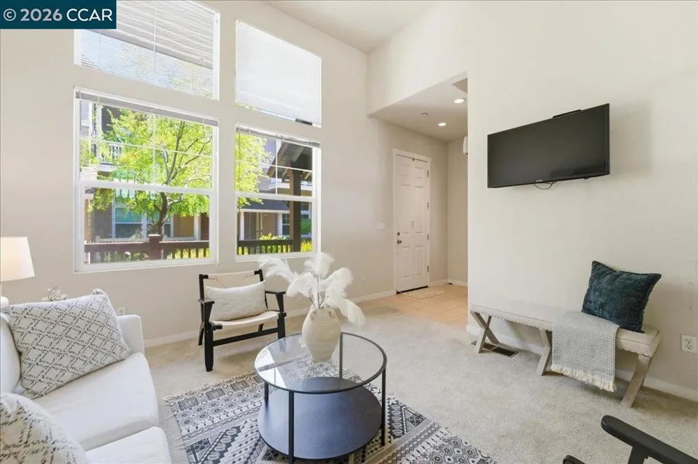 108 Serra Way San Pablo, CA 94806
