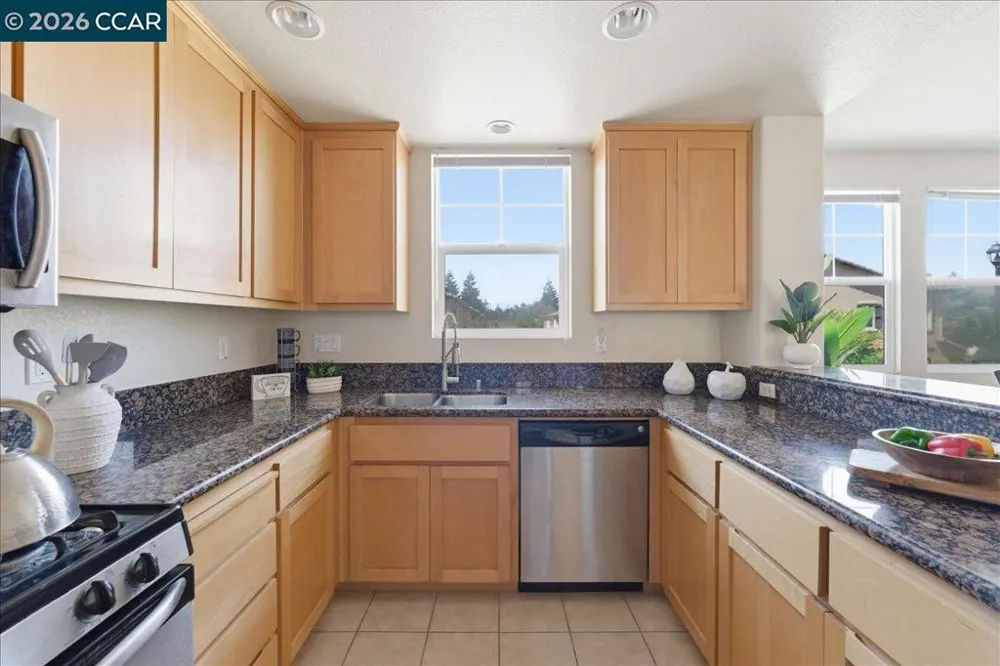108 Serra Way San Pablo, CA 94806