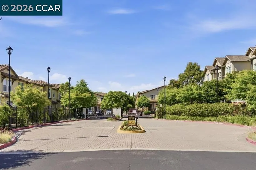 108 Serra Way San Pablo, CA 94806