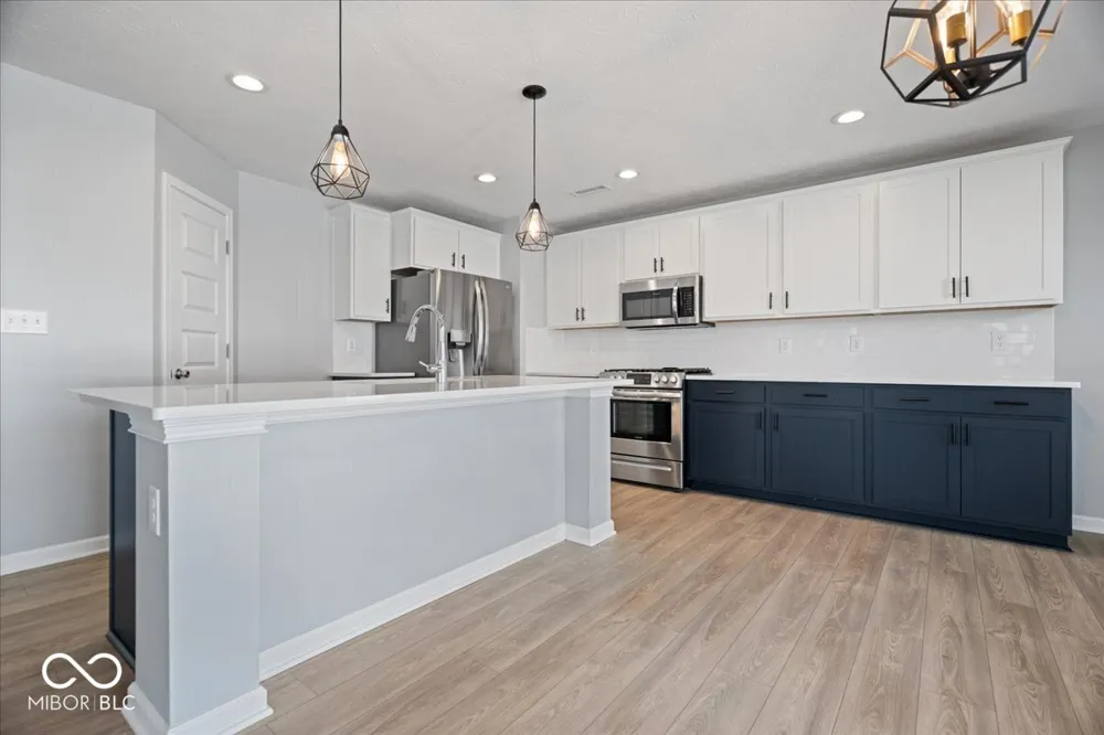 13194 Landing Circle E Camby, IN 46113