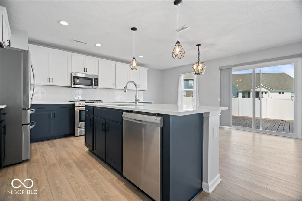 13194 Landing Circle E Camby, IN 46113