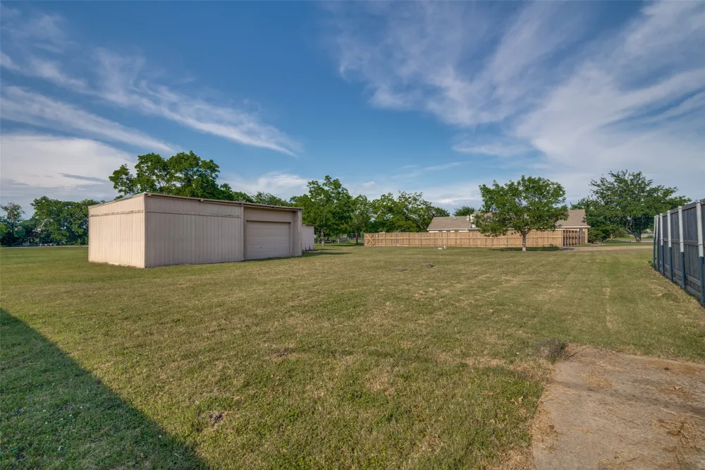 3 Harvest Way Lucas, TX 75098