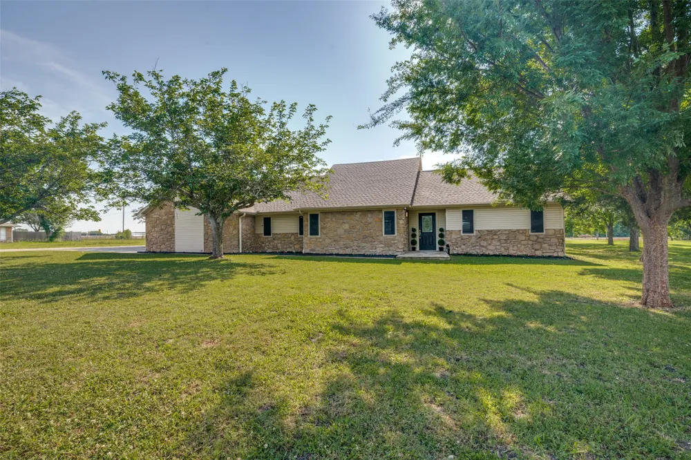 3 Harvest Way Lucas, TX 75098