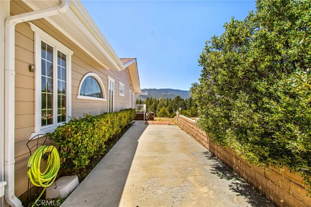 36350 Butterfly Peak Mountain Center, CA 92561