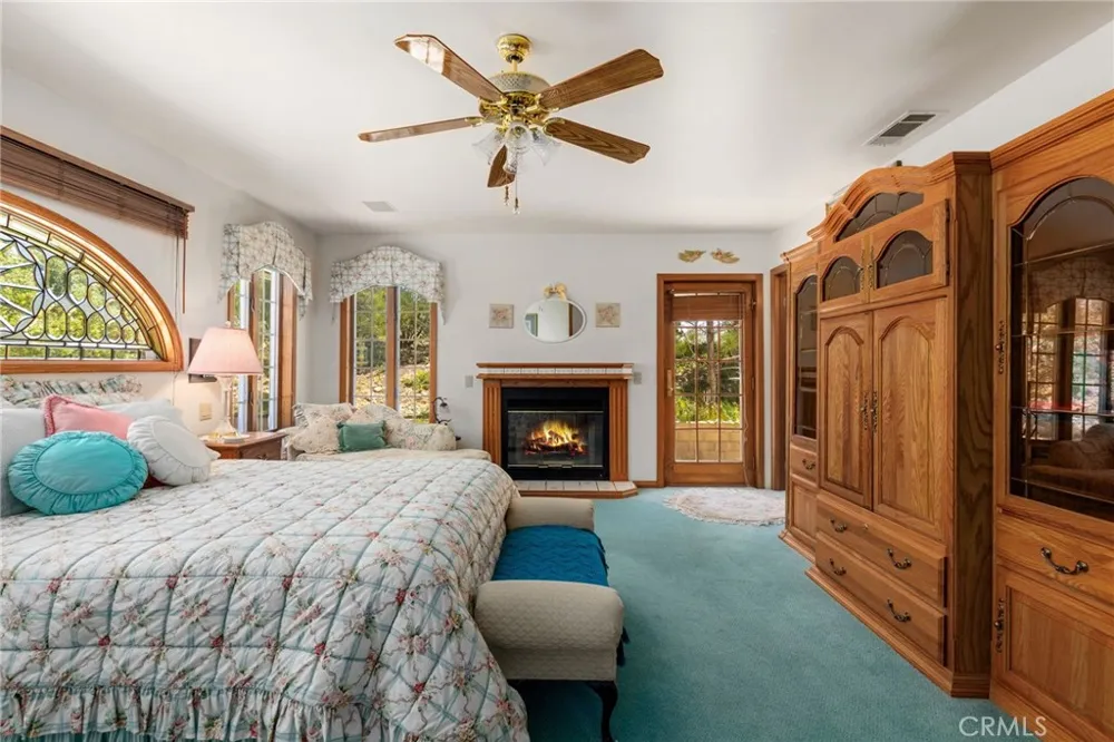 36350 Butterfly Peak Mountain Center, CA 92561