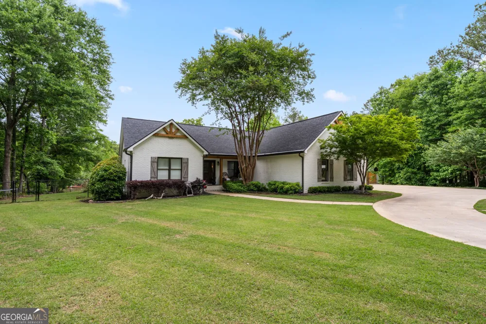 570 Martin Mill RD Moreland, GA 30259