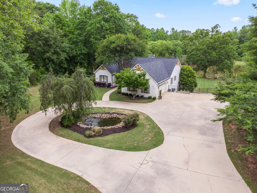 570 Martin Mill RD Moreland, GA 30259