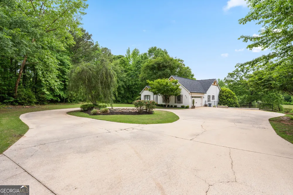 570 Martin Mill RD Moreland, GA 30259