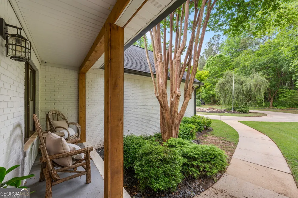 570 Martin Mill RD Moreland, GA 30259