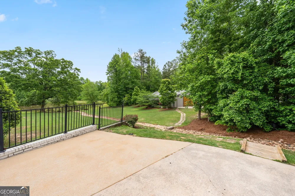 570 Martin Mill RD Moreland, GA 30259