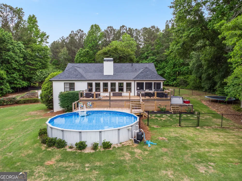 570 Martin Mill RD Moreland, GA 30259