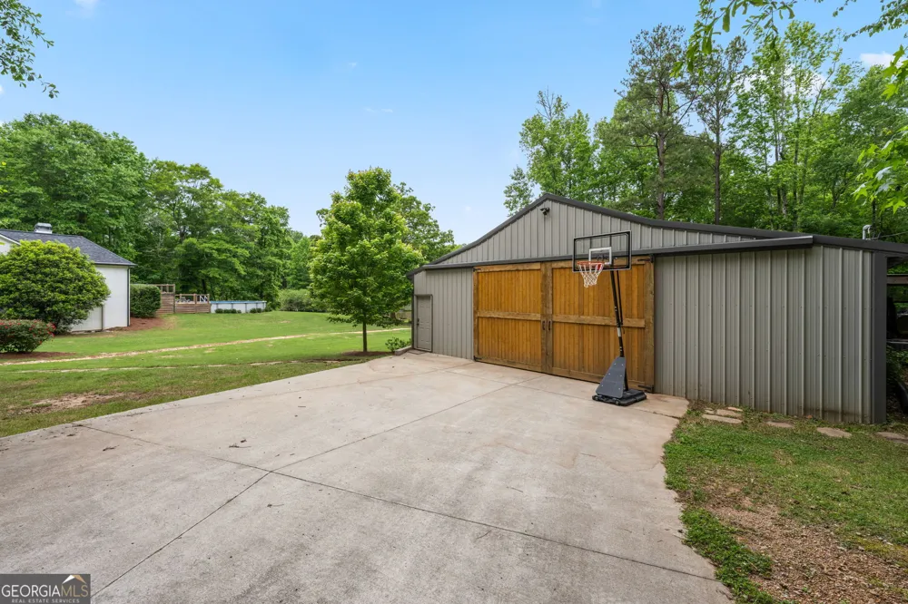 570 Martin Mill RD Moreland, GA 30259