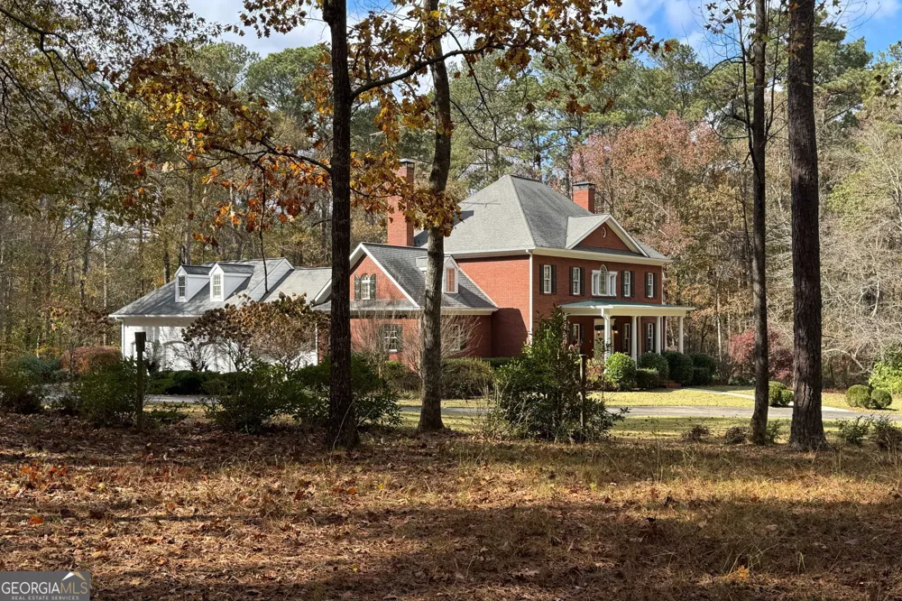 8467 Hearn RD Chattahoochee Hills, GA 30268