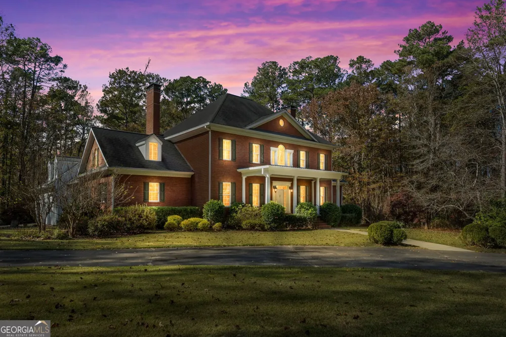 8467 Hearn RD Chattahoochee Hills, GA 30268