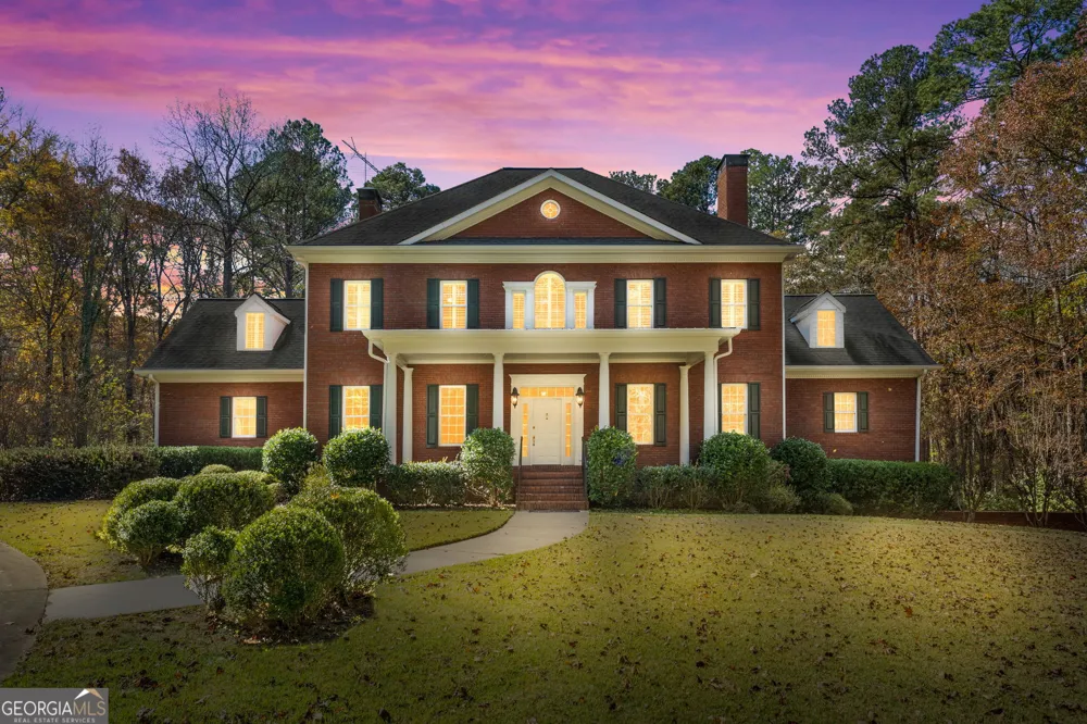 8467 Hearn RD Chattahoochee Hills, GA 30268