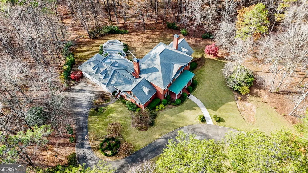 8467 Hearn RD Chattahoochee Hills, GA 30268