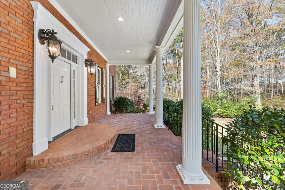8467 Hearn RD Chattahoochee Hills, GA 30268