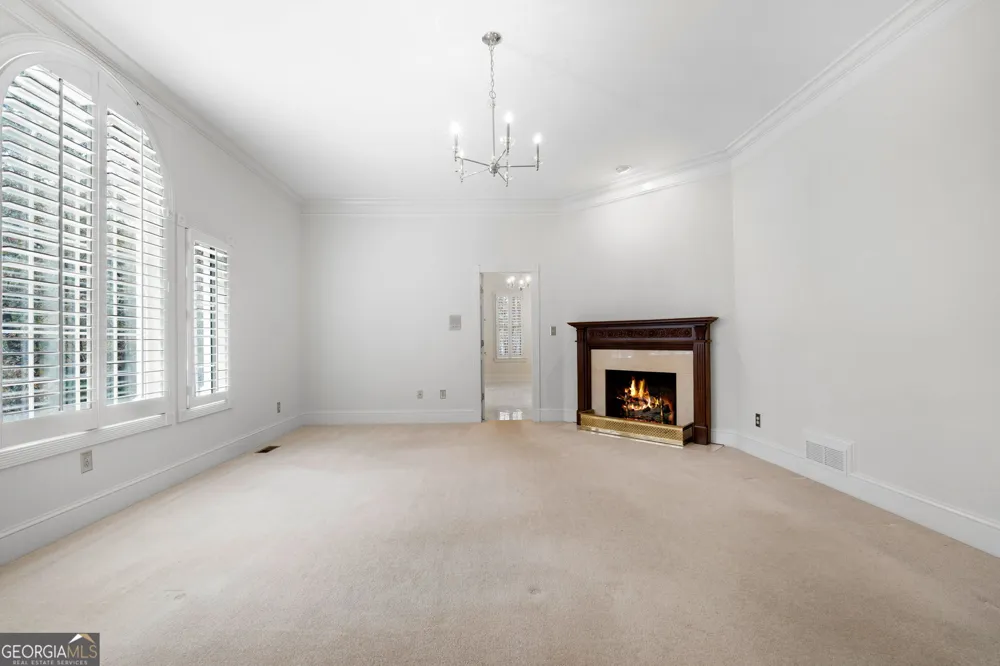 8467 Hearn RD Chattahoochee Hills, GA 30268