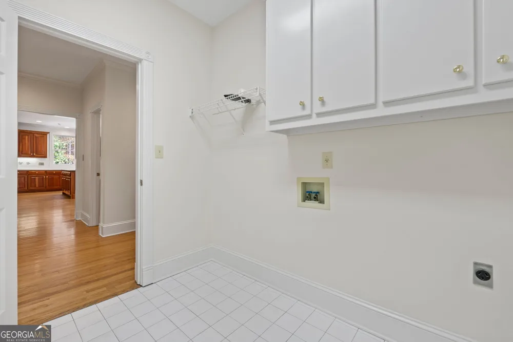 8467 Hearn RD Chattahoochee Hills, GA 30268